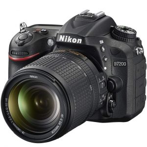 دوربین نیکون D7200 با لنز 140 - 18